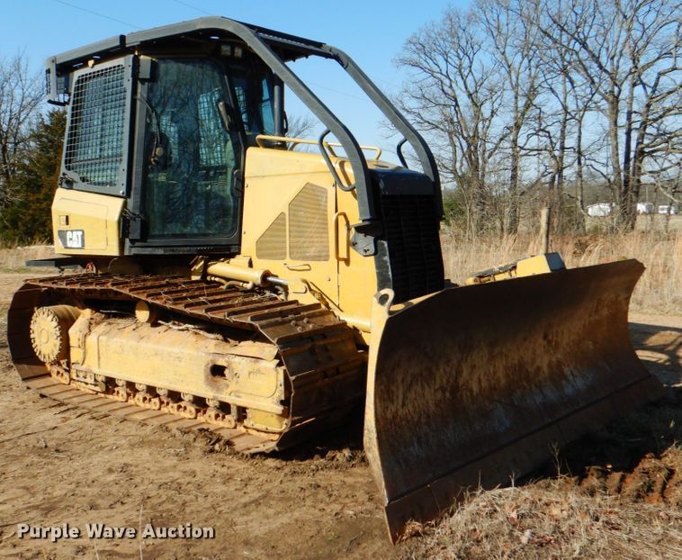 image for item DK5601 Caterpillar D5K LGP  dozer