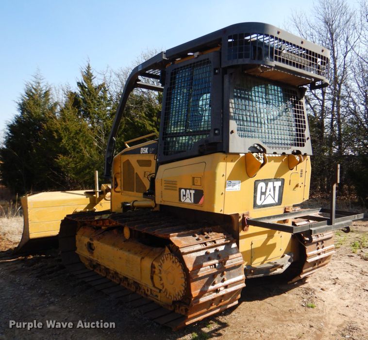image for item DK5601 Caterpillar D5K LGP  dozer