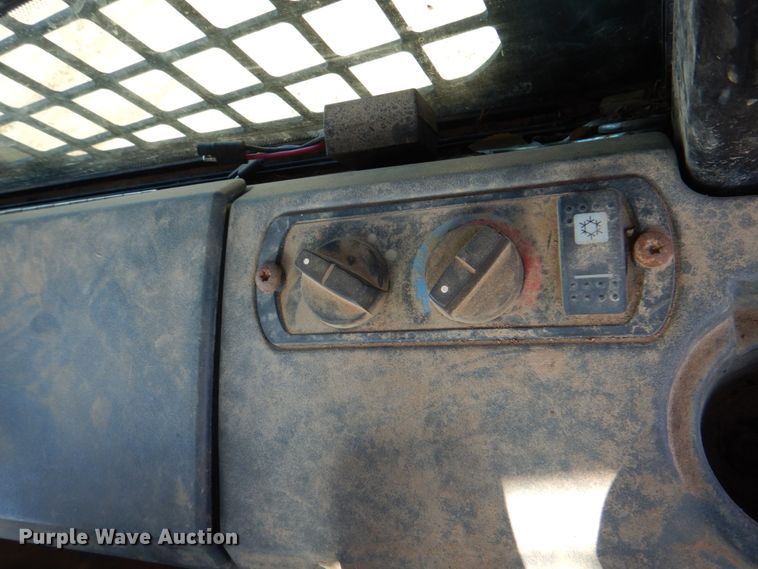 image for item DK5601 Caterpillar D5K LGP  dozer