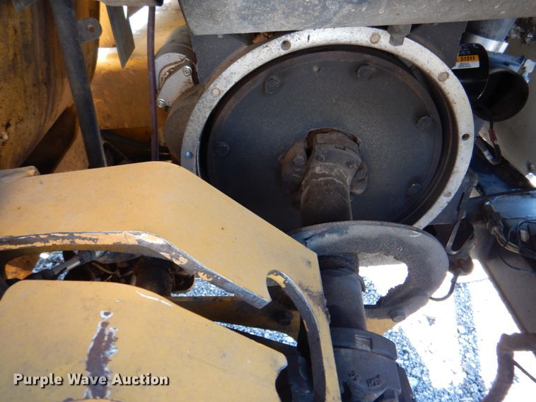 image for item DK5602 2007 Vermeer BC1000XL  wood chipper