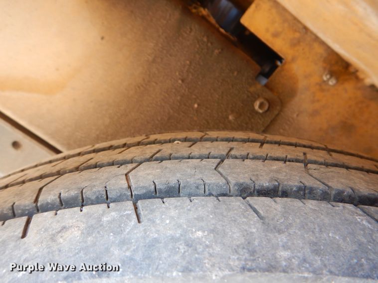 image for item DK5602 2007 Vermeer BC1000XL  wood chipper