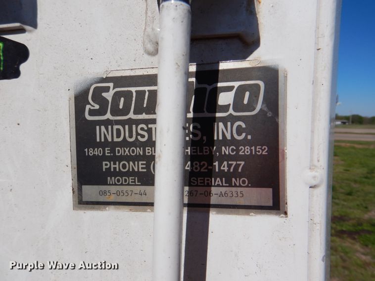 image for item DK5603 2008 International 4300  forestry bucket truck