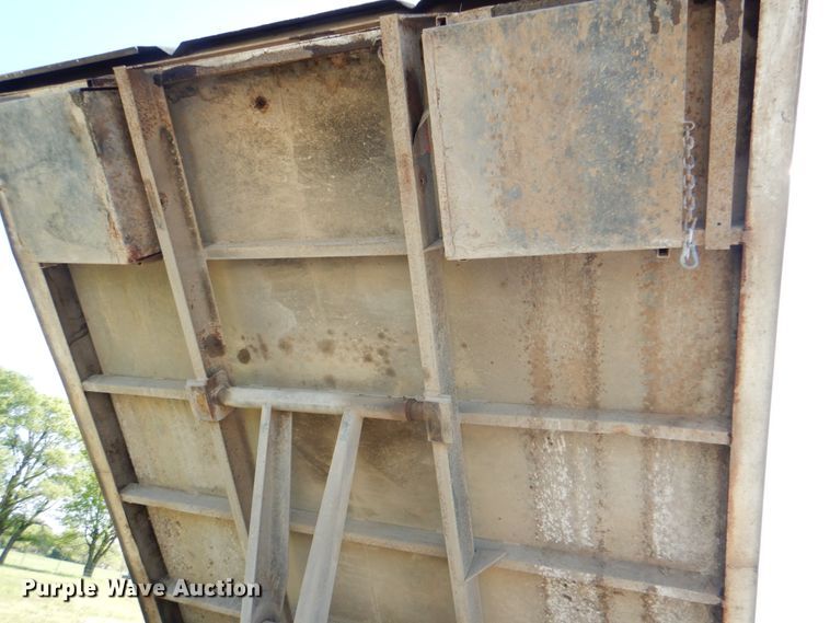 image for item DK5603 2008 International 4300  forestry bucket truck