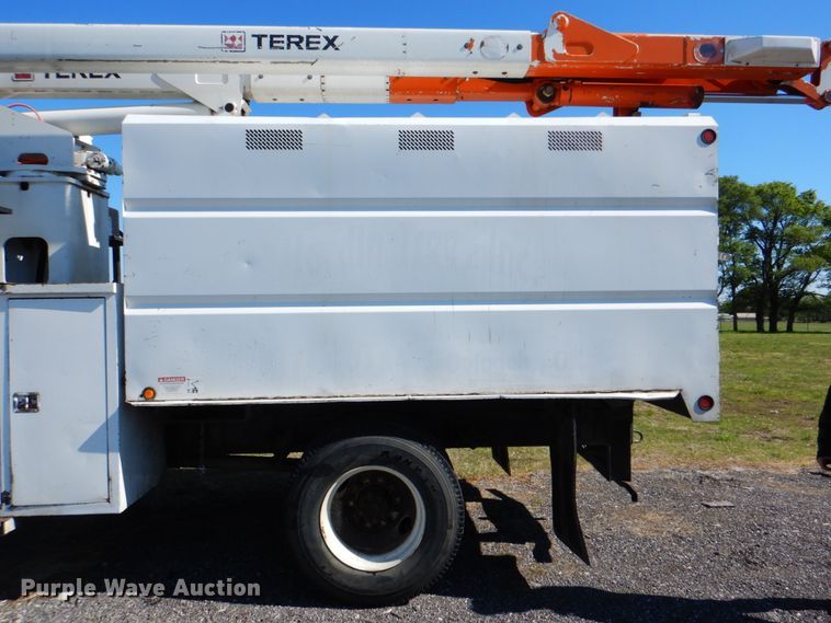 image for item DK5603 2008 International 4300  forestry bucket truck