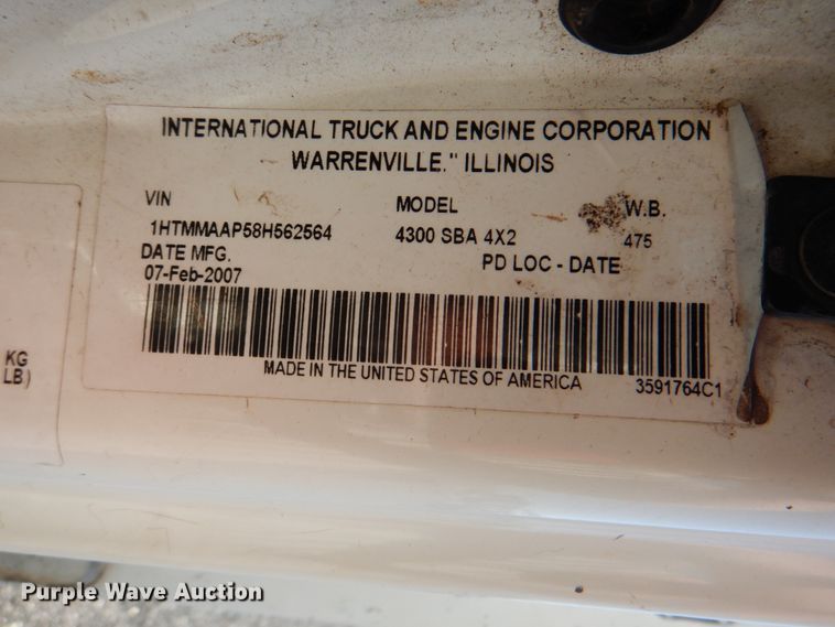 image for item DK5603 2008 International 4300  forestry bucket truck