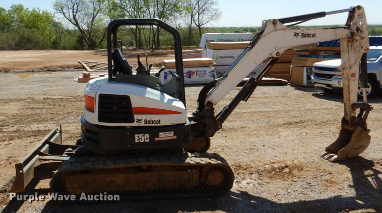 image for item DK5604 2017 Bobcat E50  mini excavator