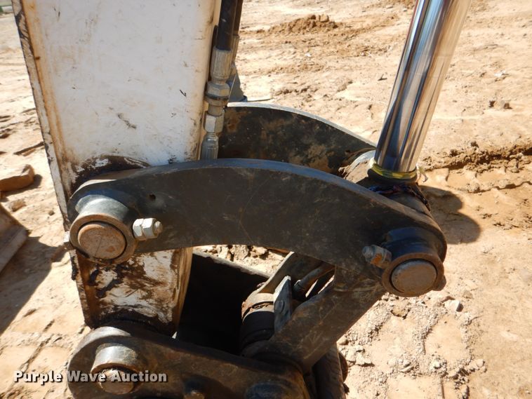 image for item DK5605 2017 Bobcat E55  mini excavator