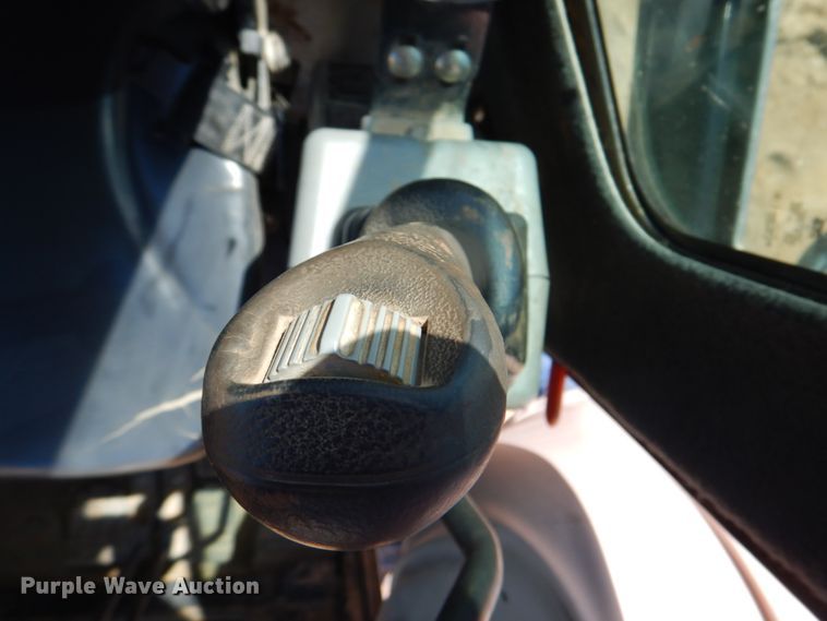 image for item DK5605 2017 Bobcat E55  mini excavator