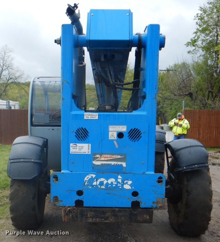 image for item DK5609 2009 Genie GTH-844  telehandler