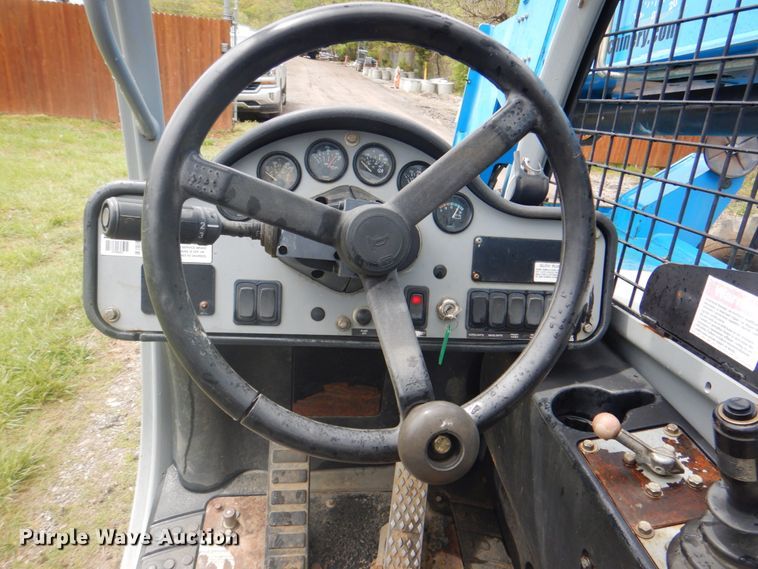 image for item DK5609 2009 Genie GTH-844  telehandler