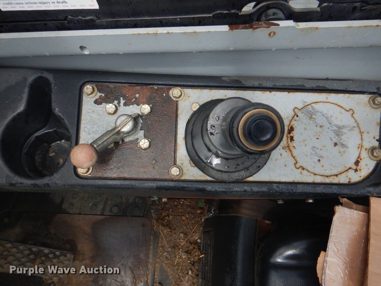 image for item DK5609 2009 Genie GTH-844  telehandler