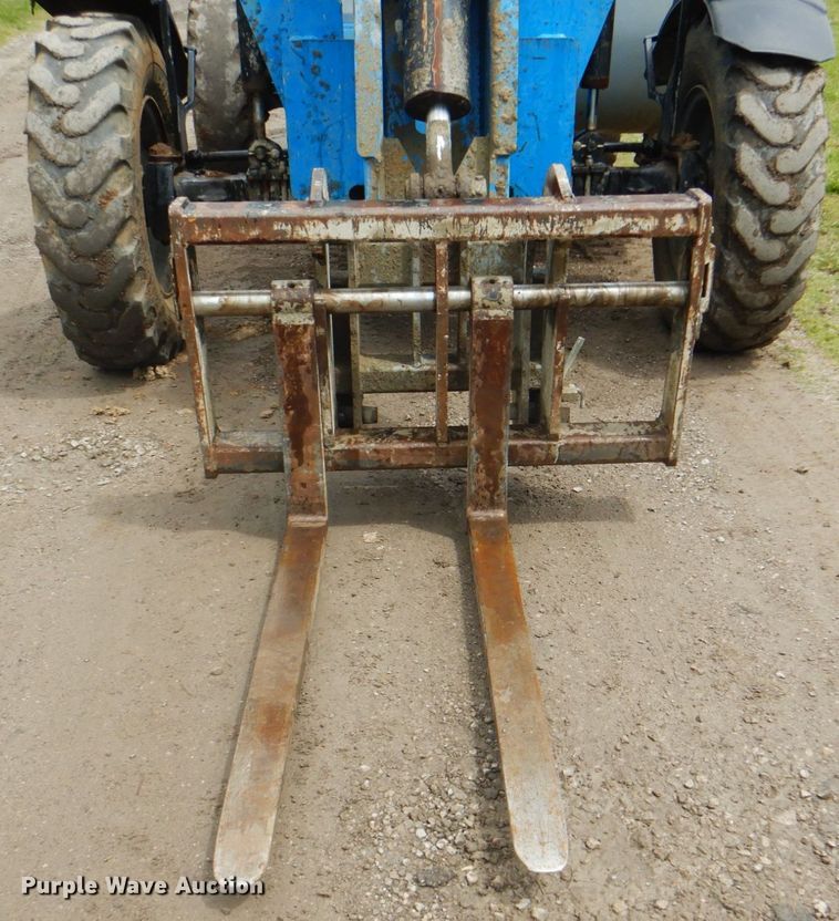 image for item DK5609 2009 Genie GTH-844  telehandler