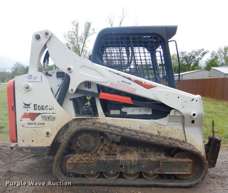 image for item DK5611 2017 Bobcat T590  tracked skid steer loader