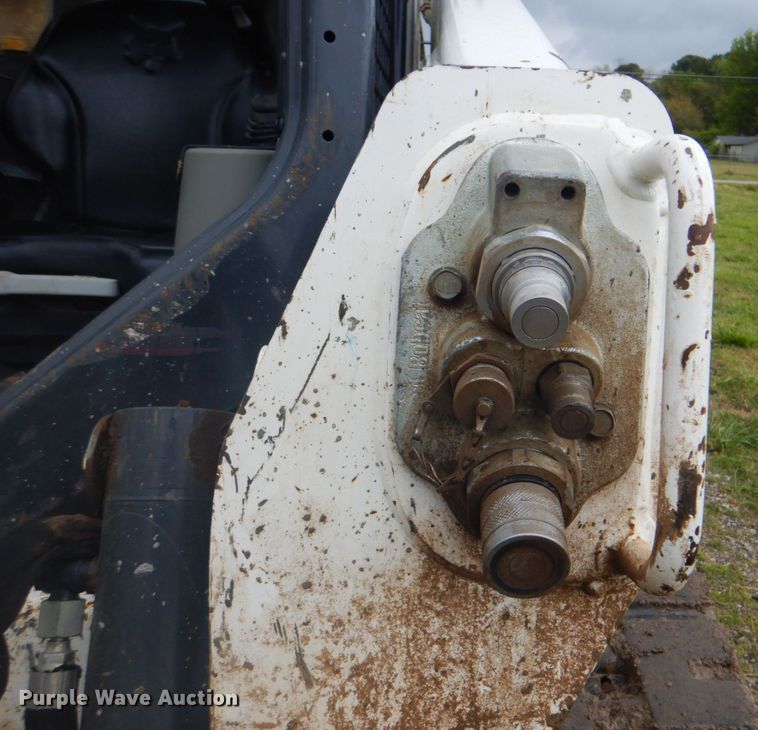 image for item DK5611 2017 Bobcat T590  tracked skid steer loader