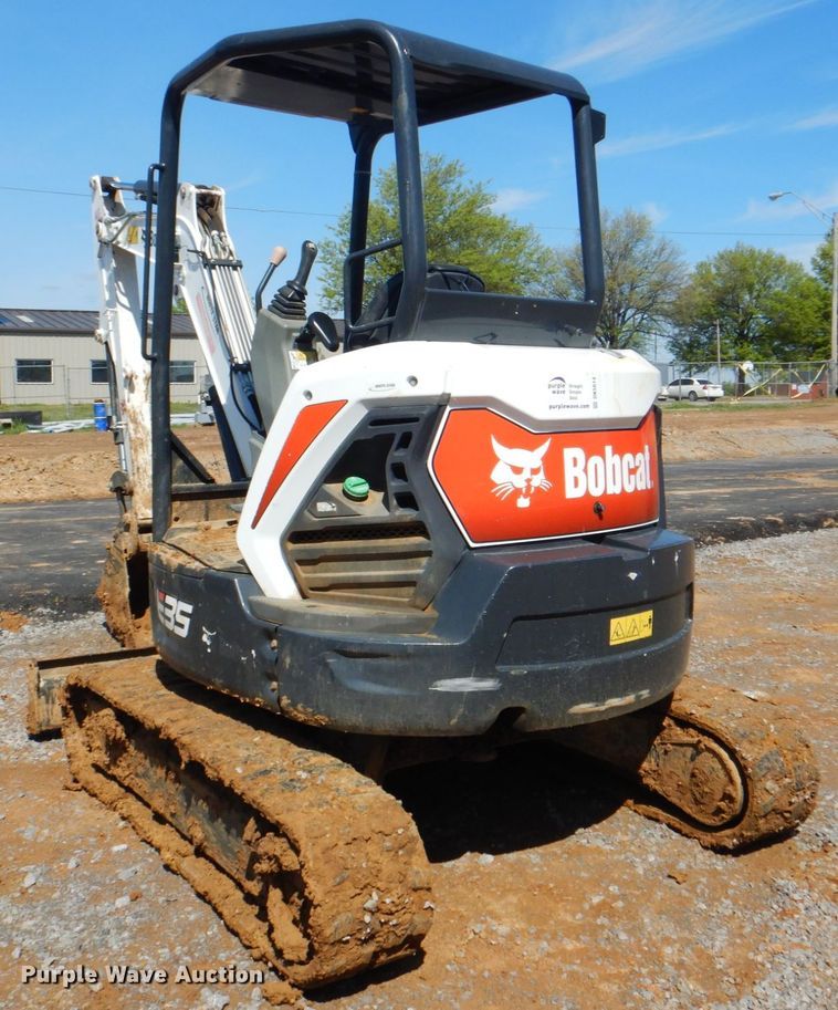 image for item DK5614 2018 Bobcat E35i  excavator