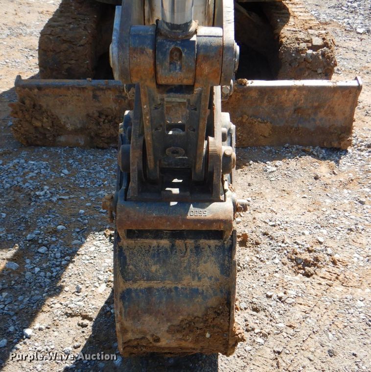 image for item DK5614 2018 Bobcat E35i  excavator