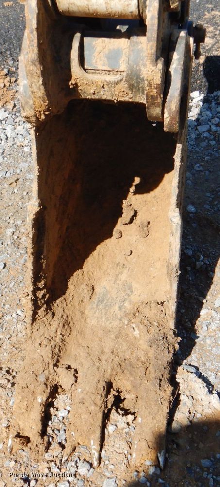 image for item DK5614 2018 Bobcat E35i  excavator