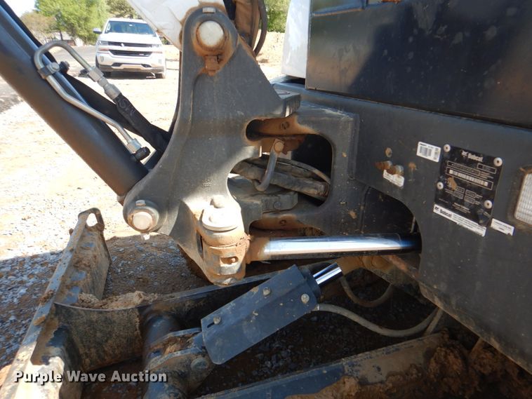 image for item DK5614 2018 Bobcat E35i  excavator