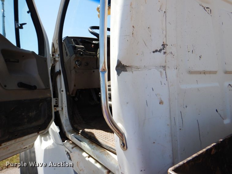 image for item DK5617 2001 Sterling L-Line  pressure digger truck