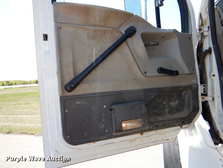 image for item DK5617 2001 Sterling L-Line  pressure digger truck