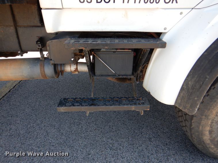 image for item DK5617 2001 Sterling L-Line  pressure digger truck