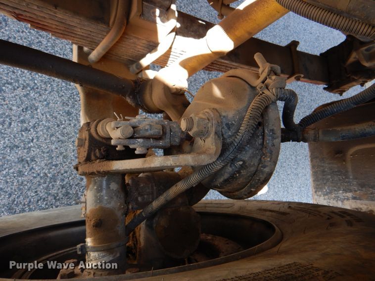 image for item DK5617 2001 Sterling L-Line  pressure digger truck