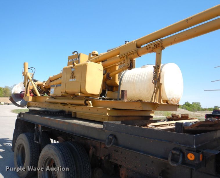 image for item DK5617 2001 Sterling L-Line  pressure digger truck