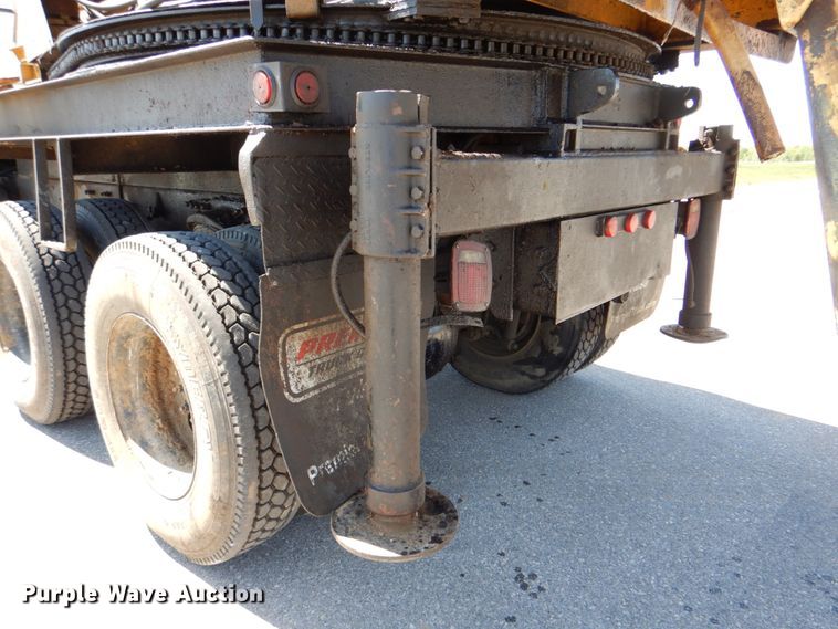 image for item DK5617 2001 Sterling L-Line  pressure digger truck