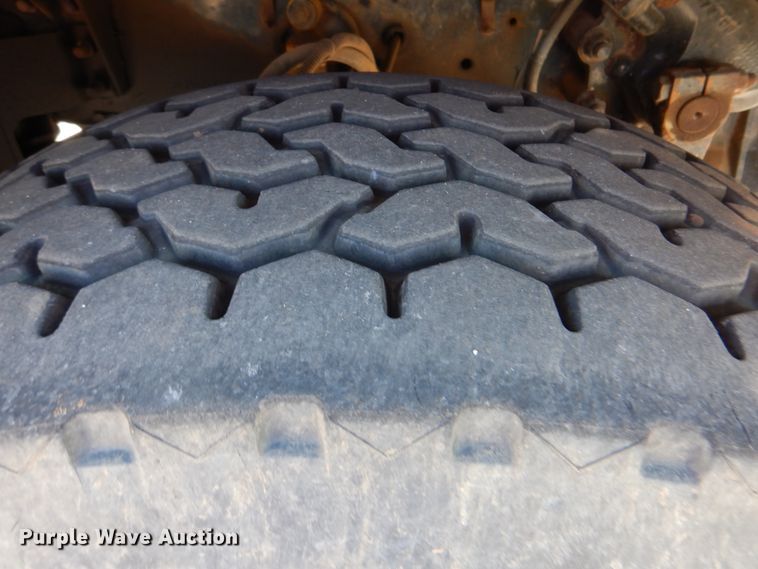 image for item DK5617 2001 Sterling L-Line  pressure digger truck