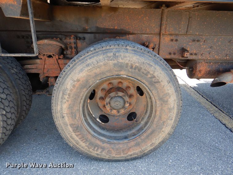 image for item DK5617 2001 Sterling L-Line  pressure digger truck