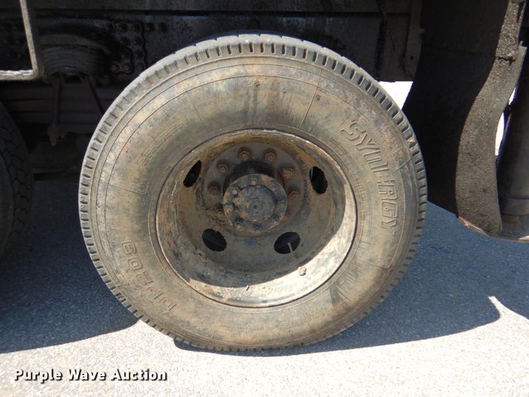 image for item DK5617 2001 Sterling L-Line  pressure digger truck