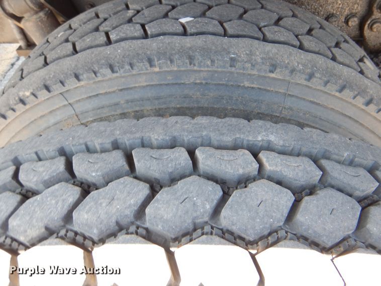 image for item DK5617 2001 Sterling L-Line  pressure digger truck