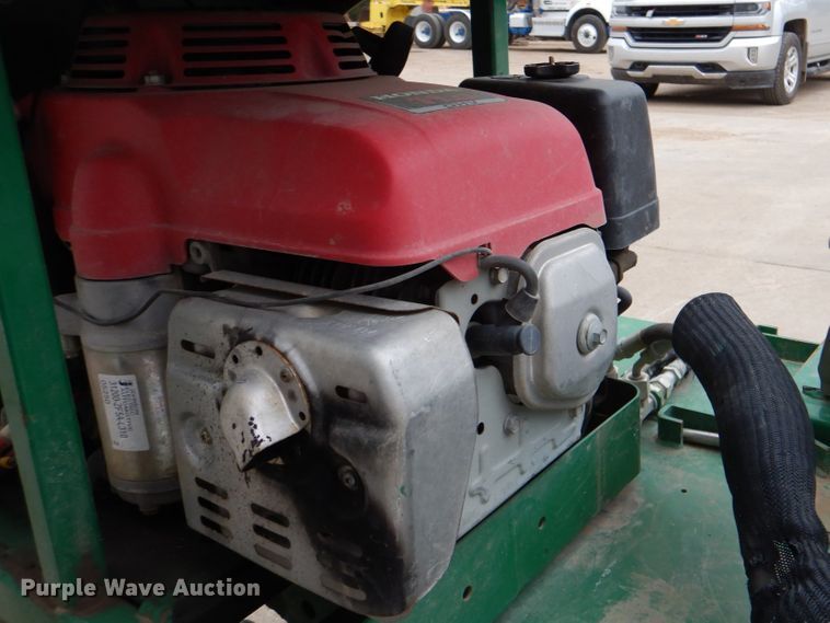 image for item DK5636 McElroy TracStar 28 fusion machine