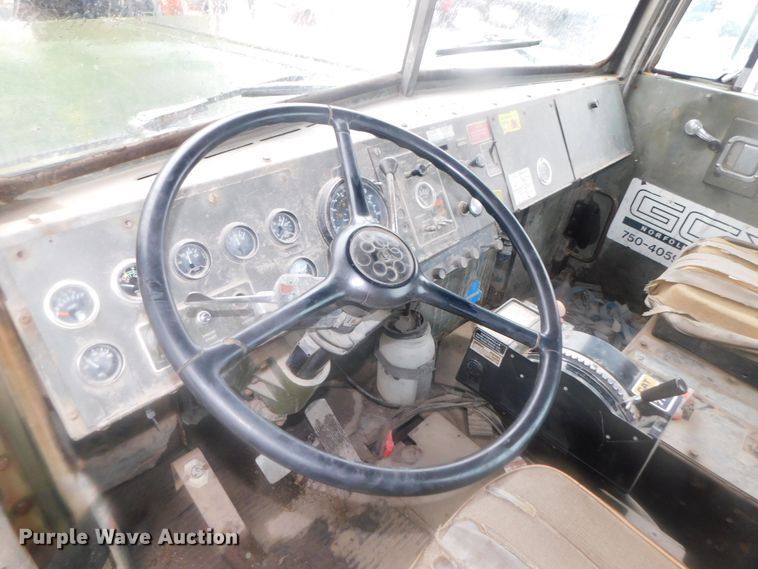 image for item DK8500 1979 Am General M915  semi truck