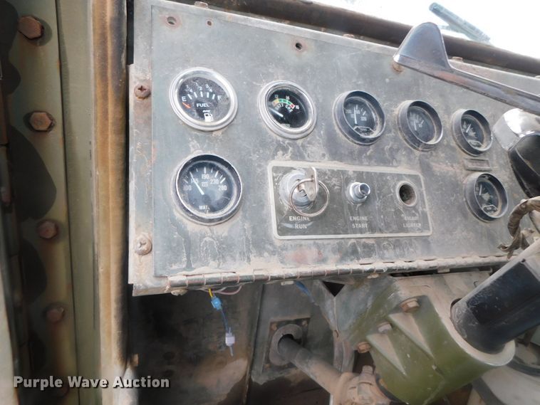 image for item DK8500 1979 Am General M915  semi truck