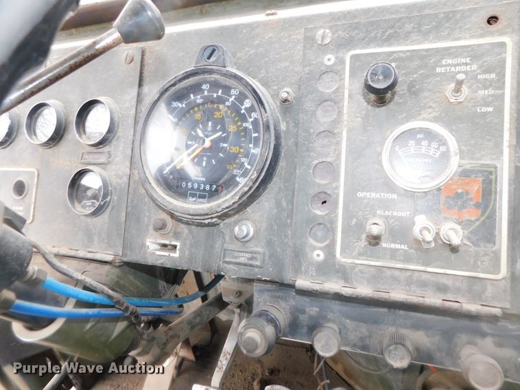 image for item DK8500 1979 Am General M915  semi truck