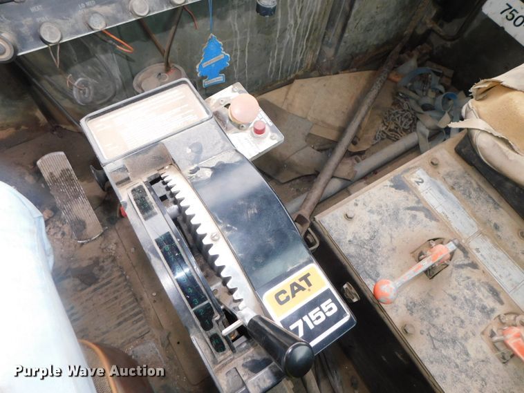 image for item DK8500 1979 Am General M915  semi truck