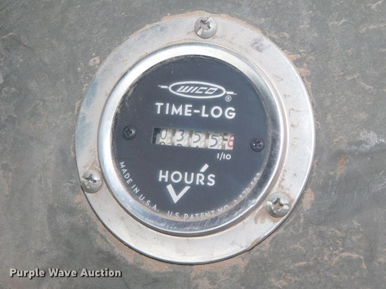 image for item DK8500 1979 Am General M915  semi truck