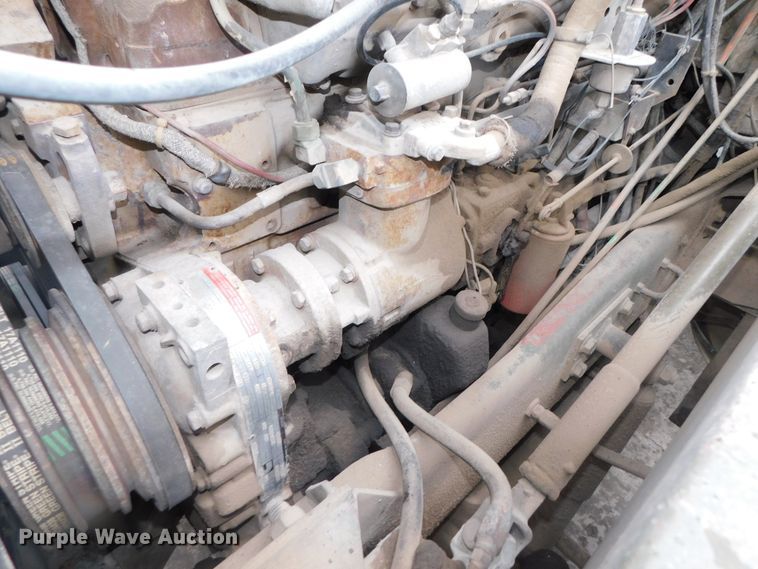 image for item DK8500 1979 Am General M915  semi truck