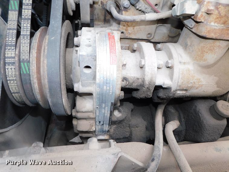 image for item DK8500 1979 Am General M915  semi truck