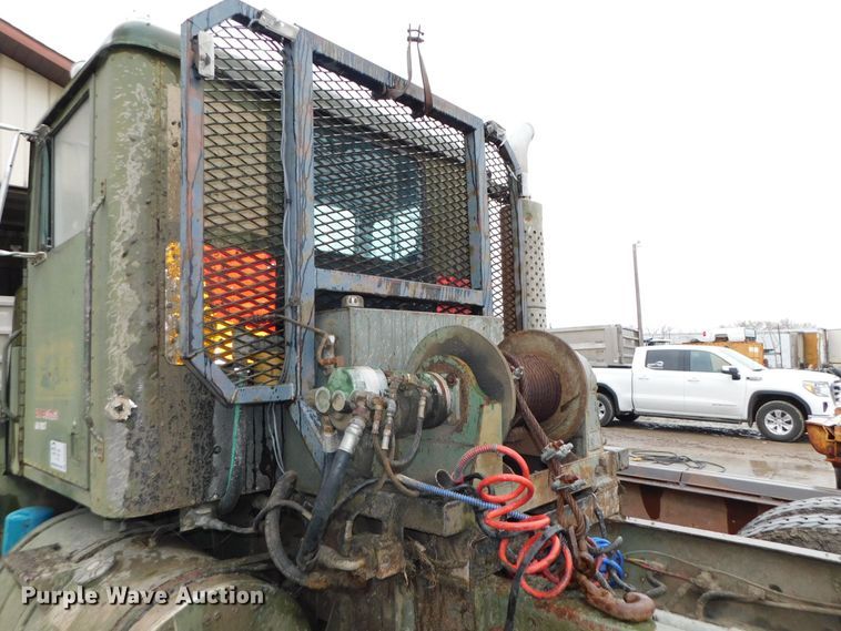 image for item DK8500 1979 Am General M915  semi truck