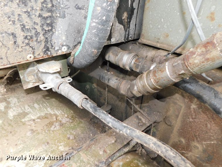 image for item DK8500 1979 Am General M915  semi truck