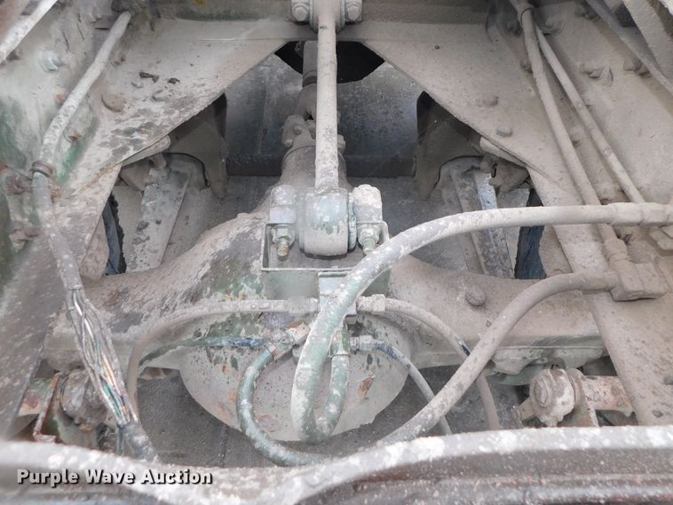 image for item DK8500 1979 Am General M915  semi truck