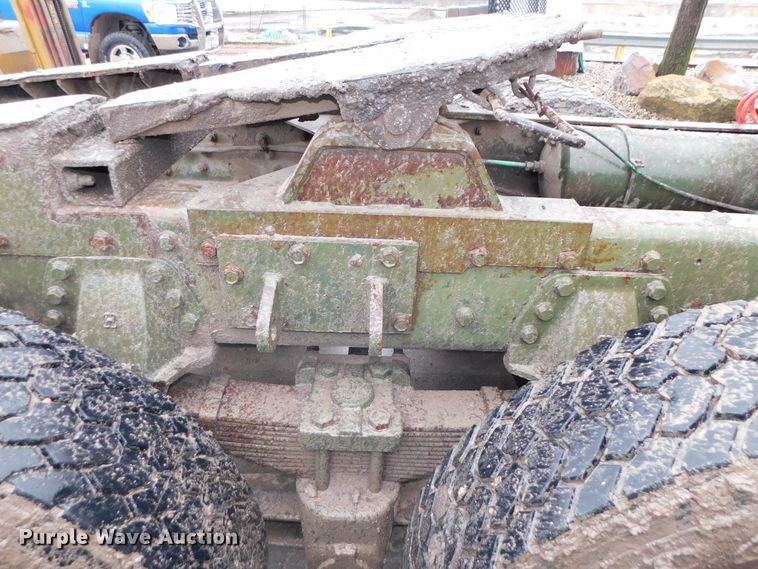 image for item DK8500 1979 Am General M915  semi truck