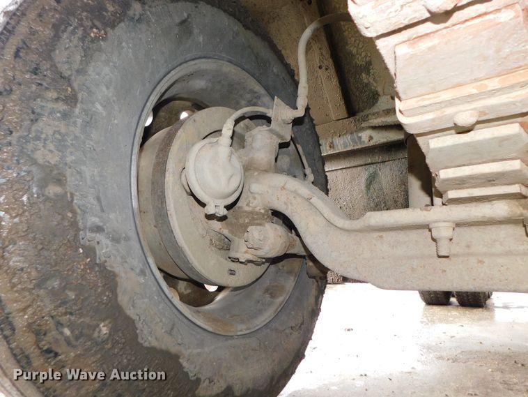 image for item DK8500 1979 Am General M915  semi truck