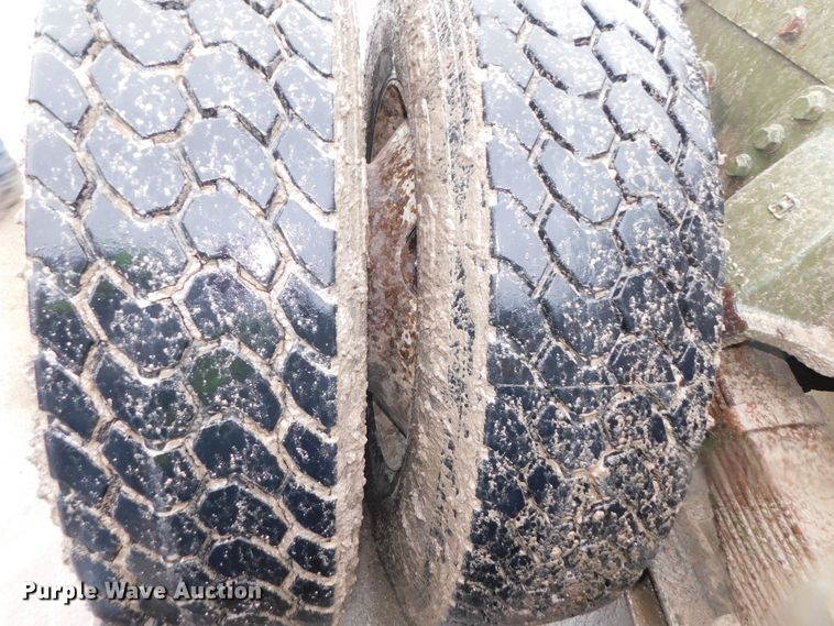 image for item DK8500 1979 Am General M915  semi truck