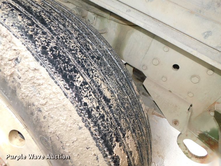 image for item DK8500 1979 Am General M915  semi truck