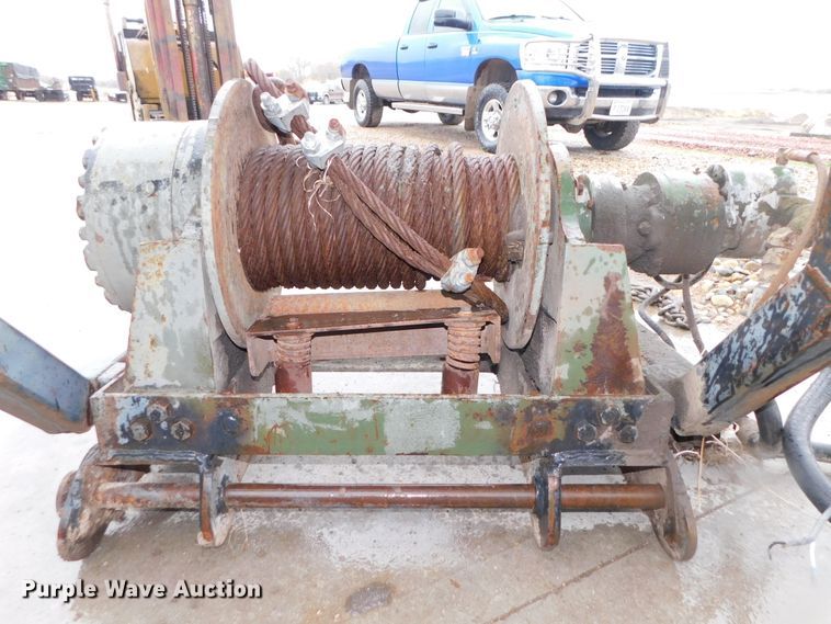 image for item DK8500 1979 Am General M915  semi truck