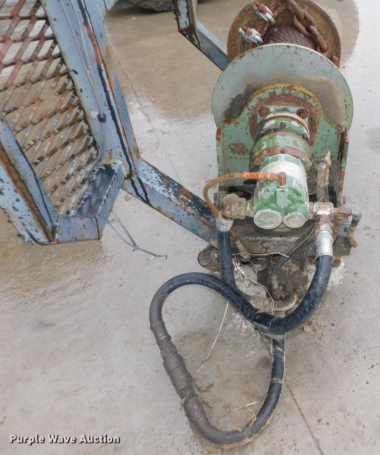 image for item DK8500 1979 Am General M915  semi truck