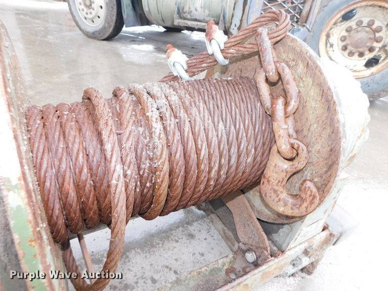 image for item DK8500 1979 Am General M915  semi truck